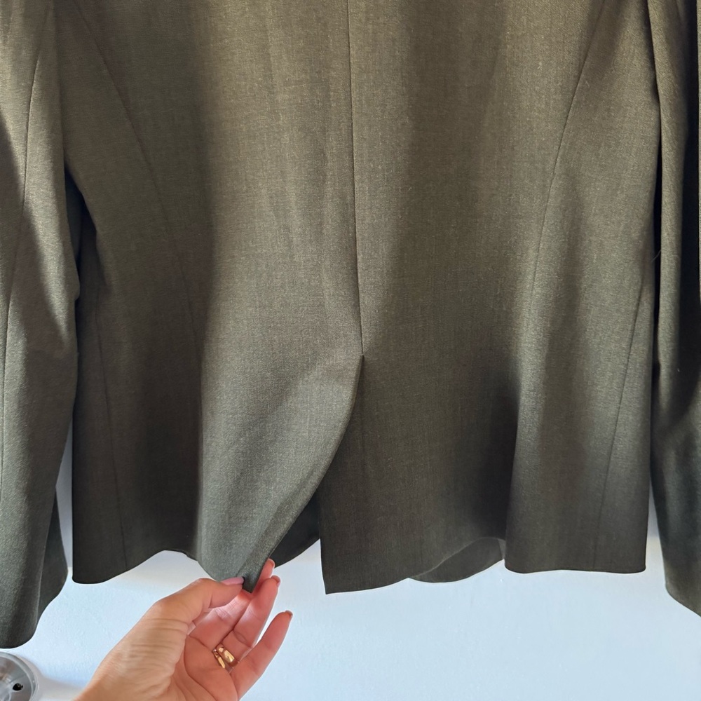 LAFAYETTE 148 NEW YORK Green
Wool Blend One Button Blazer Jacket Size 12 - Picture 6 of 14